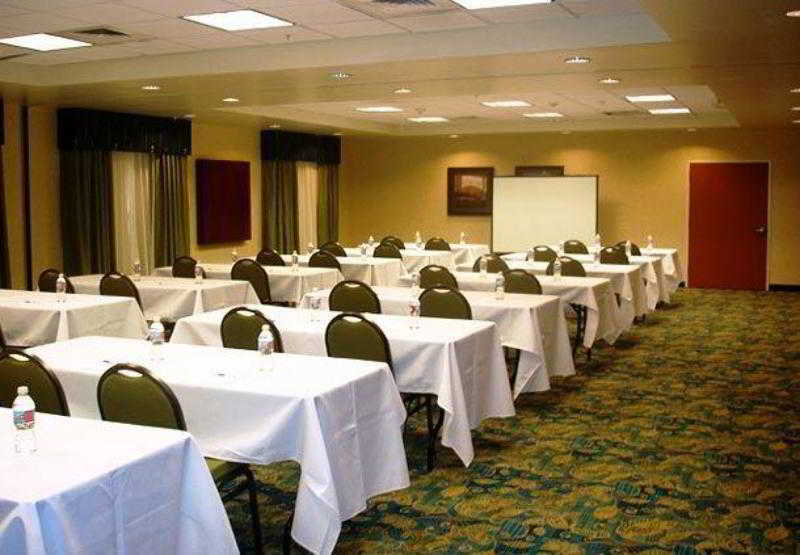 Hotel Fairfield & 3*